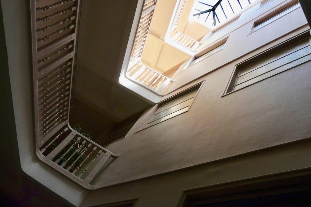 Magnolia : Superbe Deux-Pieces Quartier Du Chateau Pau Luaran gambar